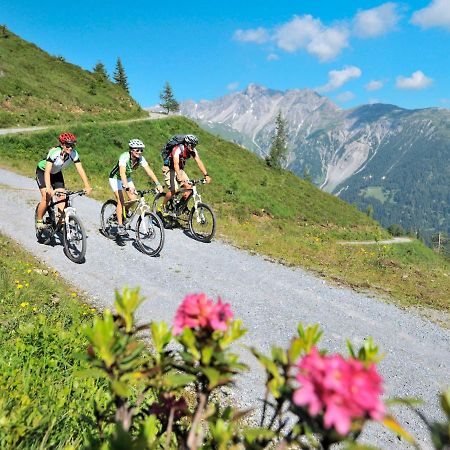 Apartment Schimpfössl Katharina-1 Sankt Anton am Arlberg Exteriör bild